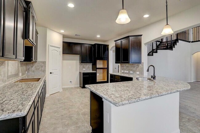 Photo - 2931 Oakdale Landing Ct