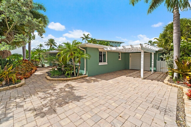 440 Jupiter Ln