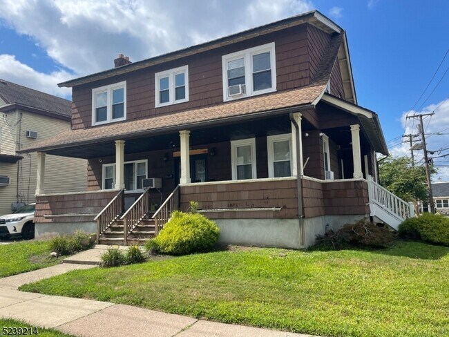 Photo - 125 Marsellus Pl