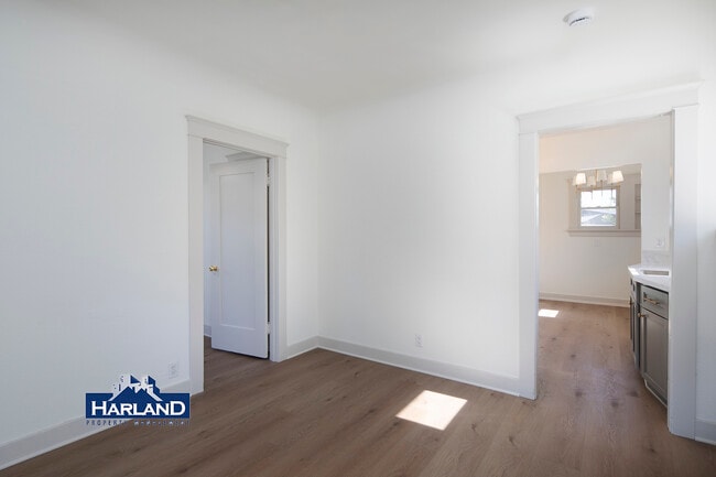 Photo - 4419 Mississippi St