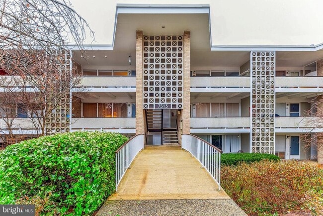 Building Photo - 7513 Spring Lake Dr Unit D-2 Rental