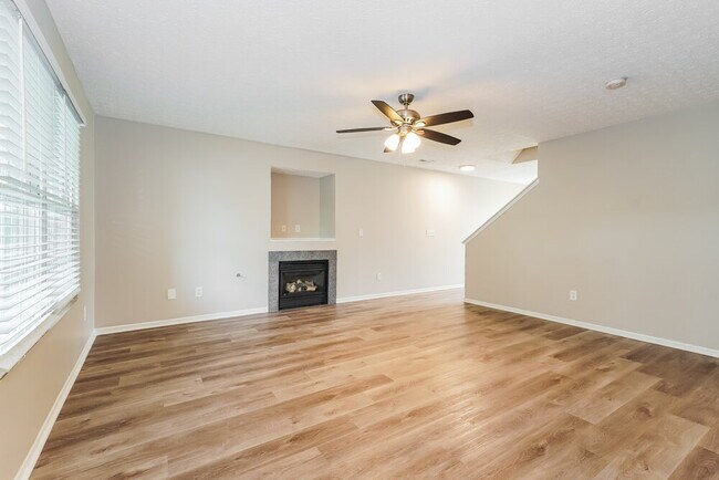 Photo - 9202 Rhode Island Way