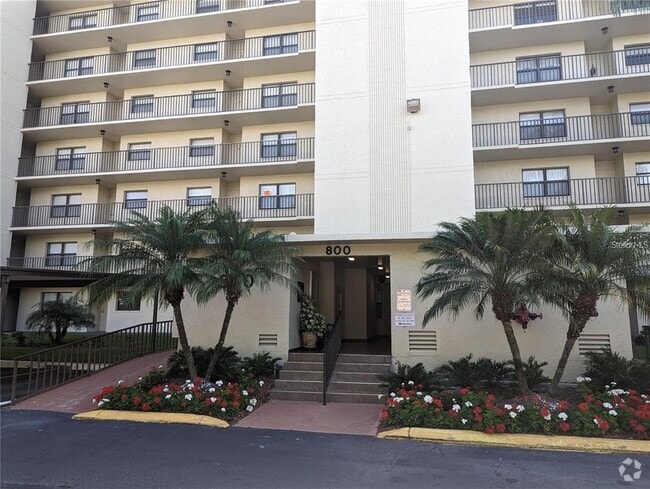 Building Photo - 800 Cove Cay Dr Unit 4C Rental