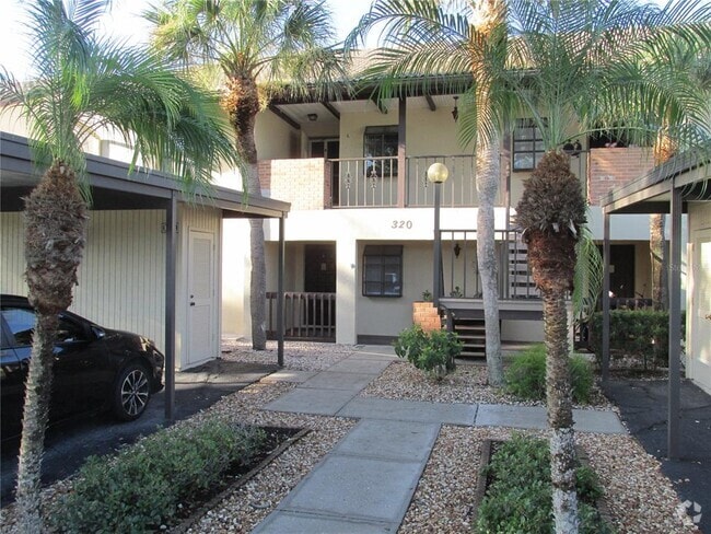 Building Photo - 320 Mission Trail N Unit K Rental