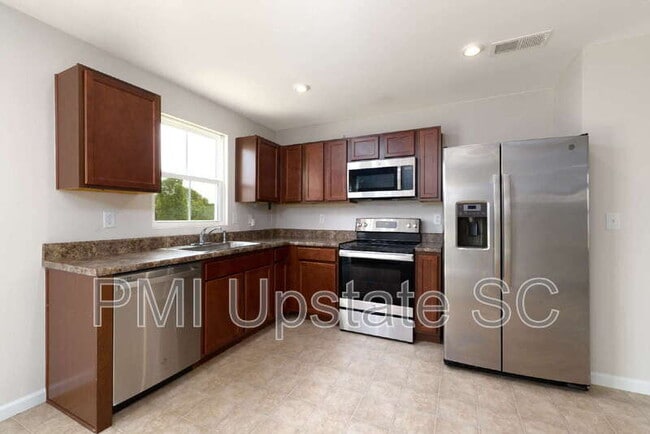 Photo - 320 Maplestead Farms Ct