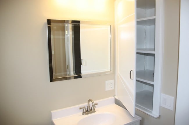 Photo - 2142 Collinway St Unit 3