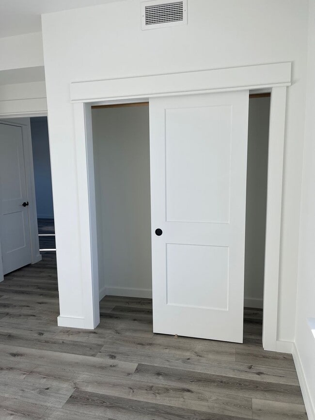Photo - NEW! 2 Bedroom on campus! First Month Free!!