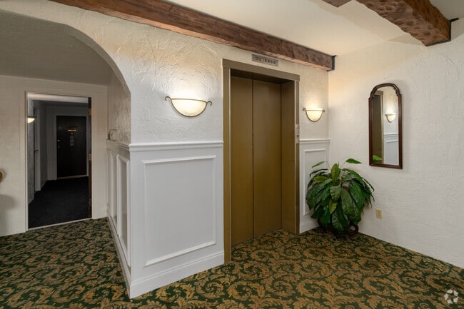 Elevator