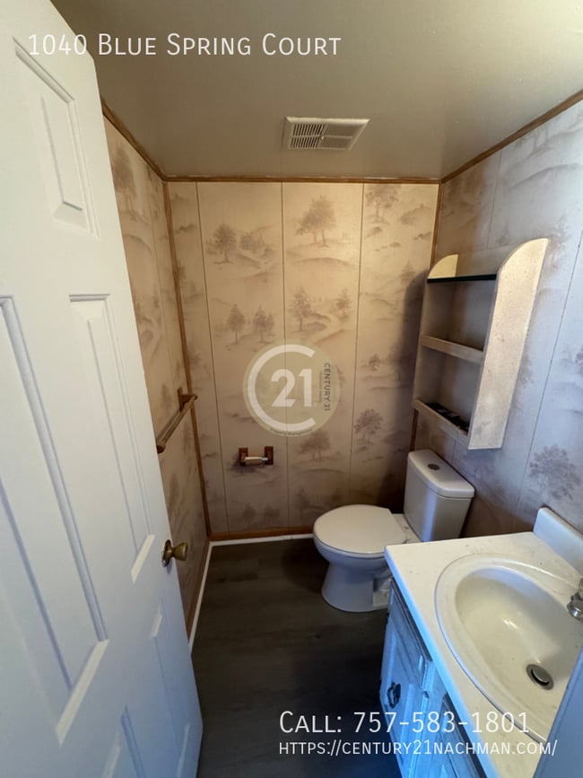 Photo - 1040 Blue Spring Ct