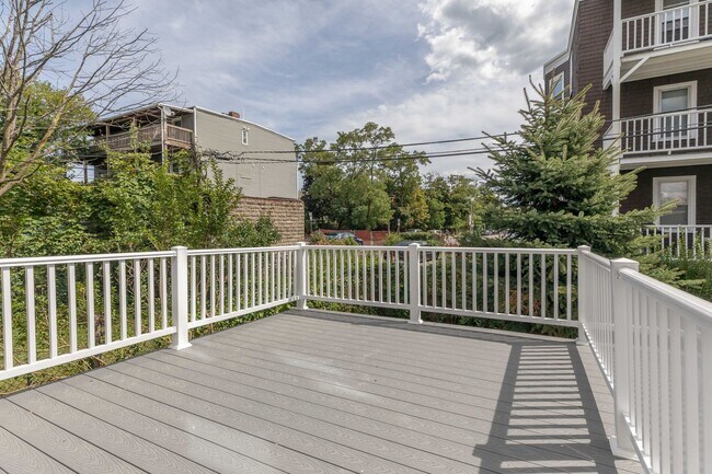 Photo - Huge 5 Bed each with their own Bathroom!