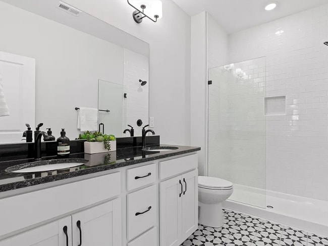 Photo - 703 Bespoke Wy