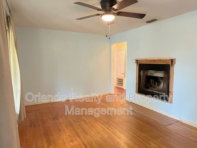 Photo - 2611 Pembrook Dr