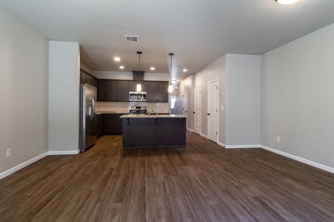 Photo - Newer Gorgeous 3 bedroom 2.5 bathroom 2 car garage Town Home *$500 Move-in Special- Skyview High ...