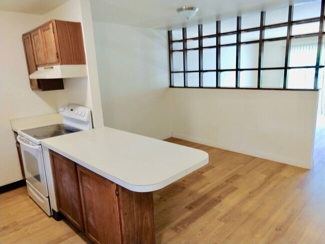 Photo - Updated 3 Bedroom Condo in the Wimbledon N...