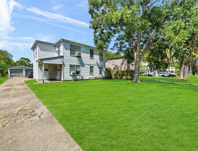 1130 7th Ave N