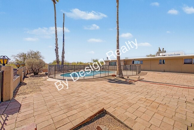 Photo - Mid Century Ranch Home on 2+ Acres with Private Pool - Mountain & City Views