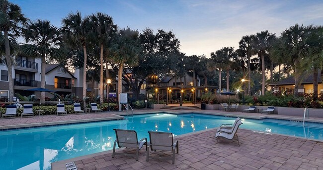 Sabal Palm at Lake Buena Vista Apartment Homes