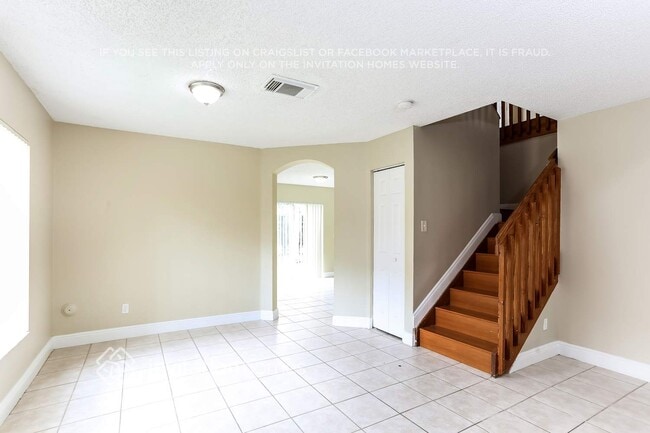 Photo - 13440 SW 24th St