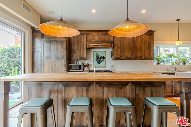 Photo - 5903 Tellefson Rd