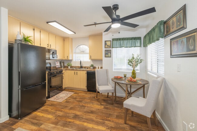 Interior Photo - Carefree Senior (55+) Living at North Natomas