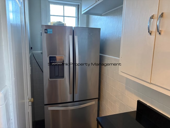 Photo - 550-552 Wayland Avenue Unit 2