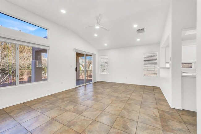 Photo - 2116 Eagle Watch Dr