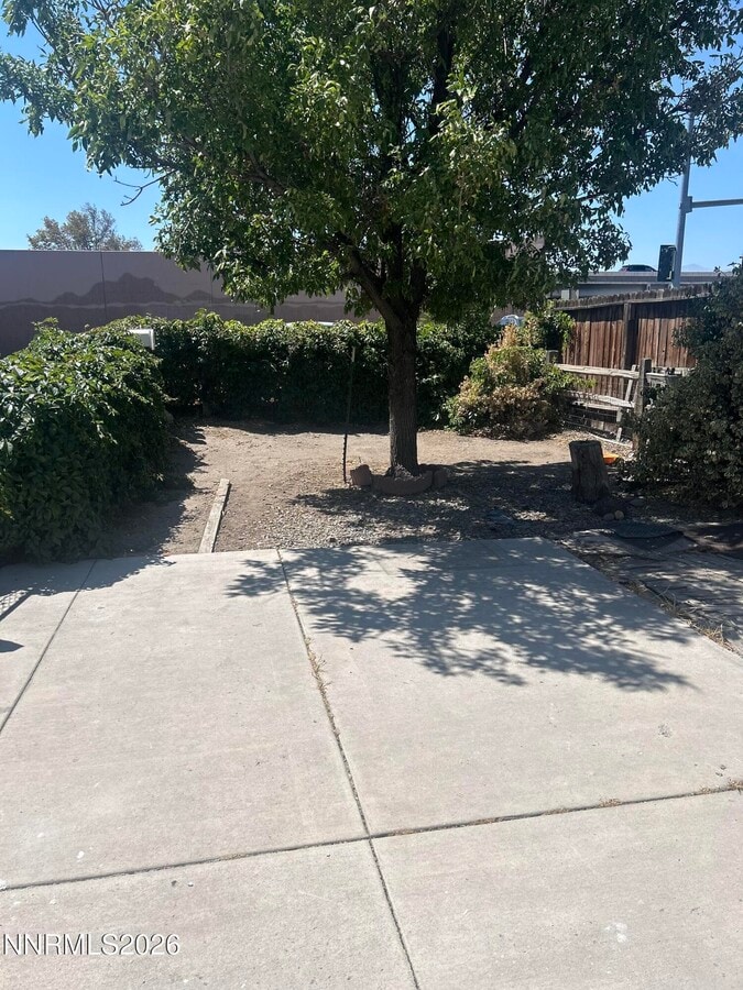Photo - 1650 A St