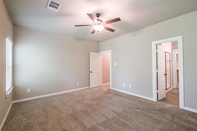 Photo - 121 Wickersham