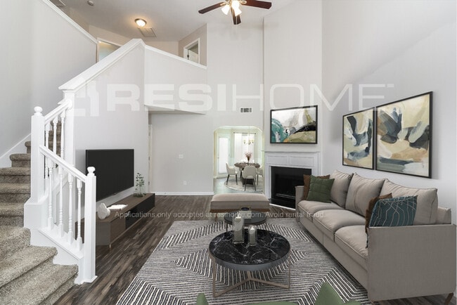Photo - 330 Wekiva Ct