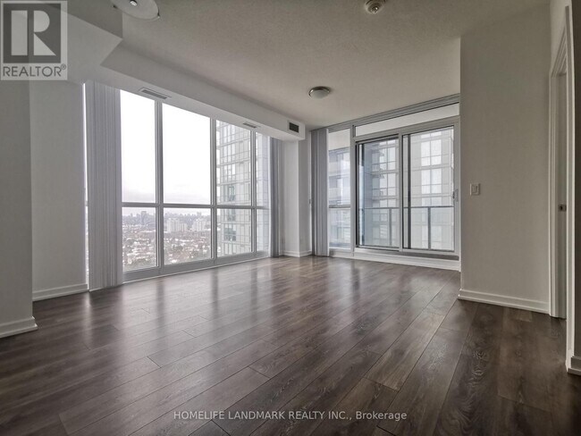 Photo - 32 Forest Manor Rd Unité 1302