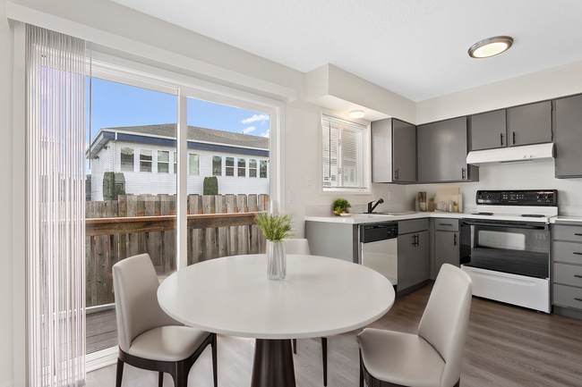 Photo - THE ORLENA APARTMENTS