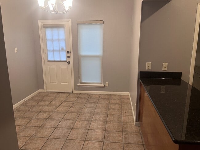 Photo - 1307 Kinney Ave