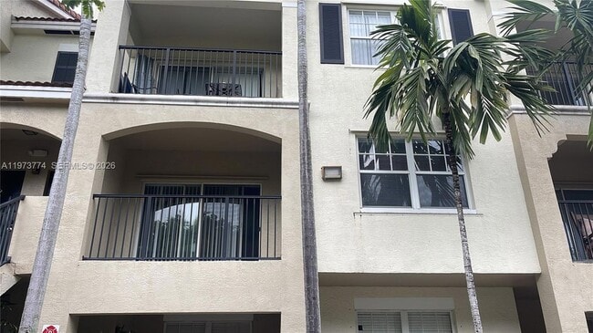 Photo - 6020 W Sample Rd Unit 207