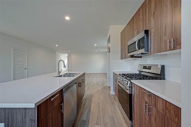 Photo - 3510 Contempo Dr