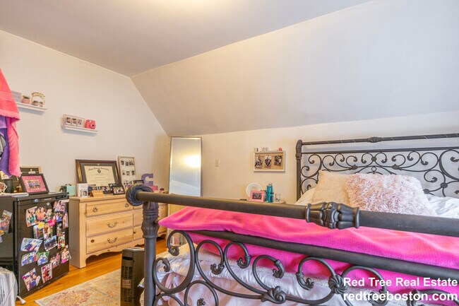 Photo - 66 Brooks St Unit 3