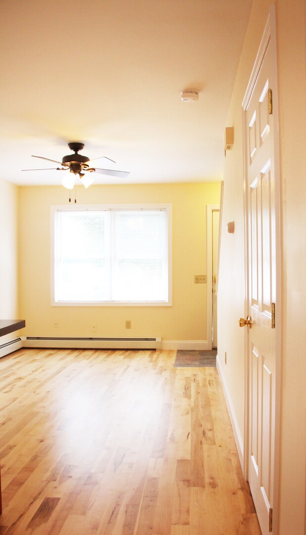 Photo - 20 Luck St Unit 1