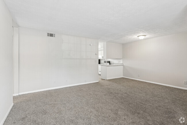 The Azalea 1BR, 1BA - 750SF - Living Room - Highland Willows
