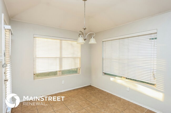 Photo - 1805 Katrina Ln