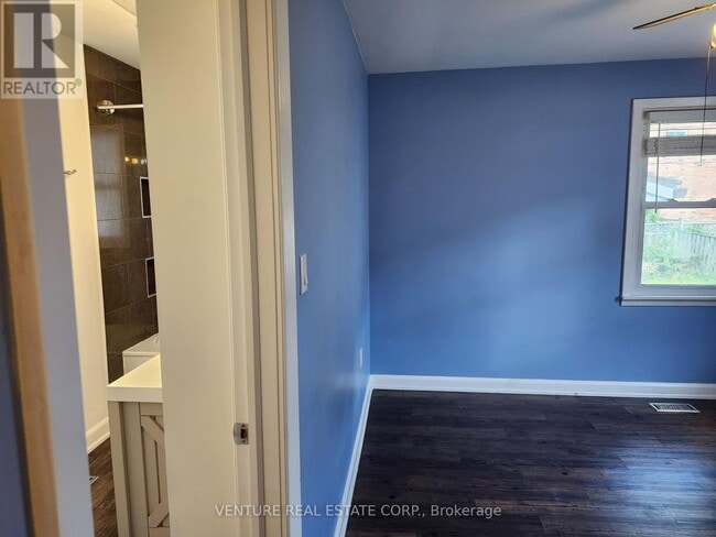 Photo - 6 Sullivan Dr