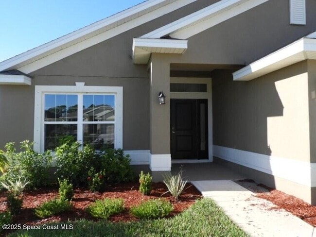Photo - 1126 Kylar Dr NW