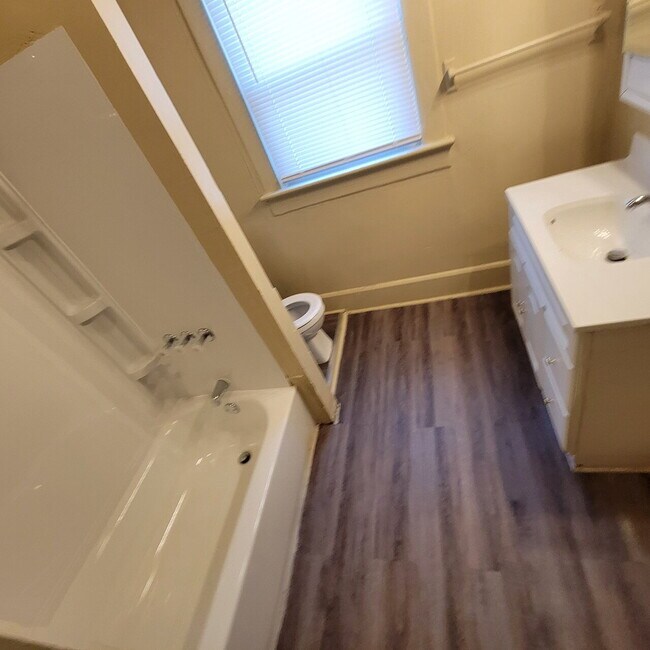 3 Bedroom - Central A/c