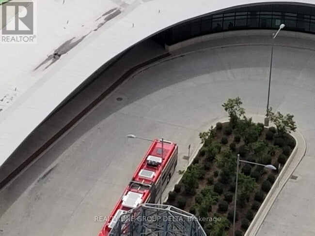 Photo - 898 Portage Pkwy Unité 4002