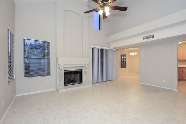 Photo - 2319 E Taro Ln