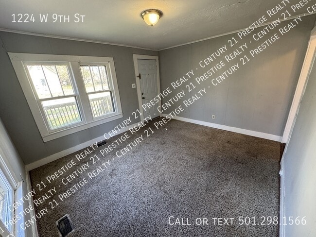 Photo - 1224 W 9th St