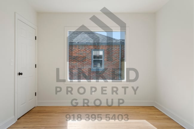 Photo - 1340 S Florence Ave Unit Florence Avenue Duplex