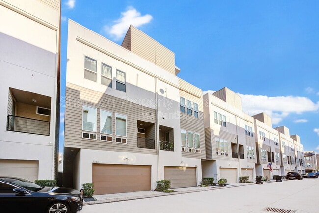 Photo - 2333 Sperber Ln