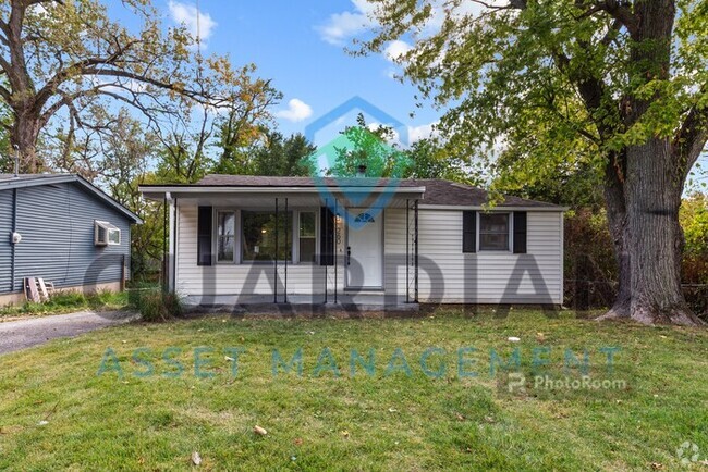 Building Photo - Beautifully remodeled home