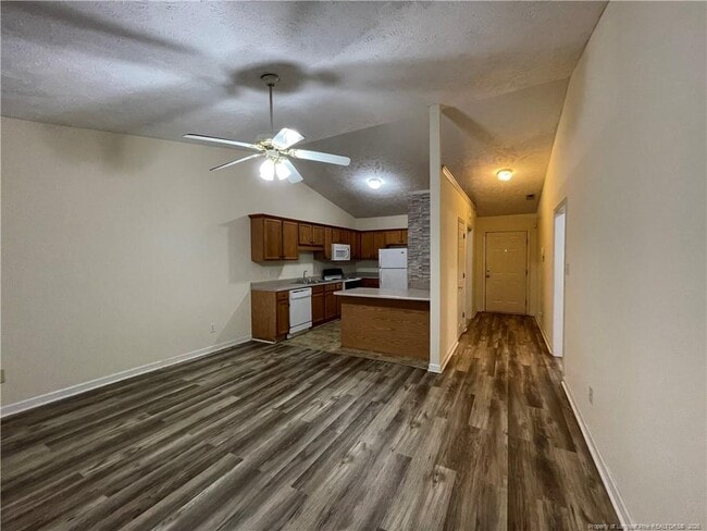 Photo - 522 Longview Dr