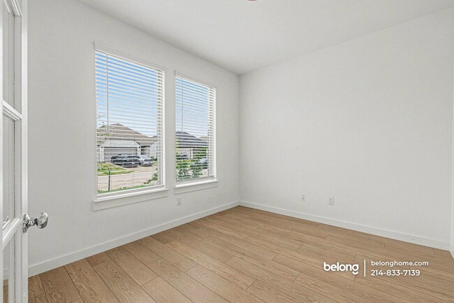 Photo - 509 Huntley Dr