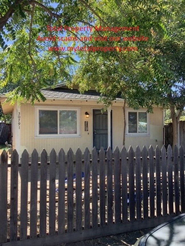 Photo - 30791 Robinson Rd